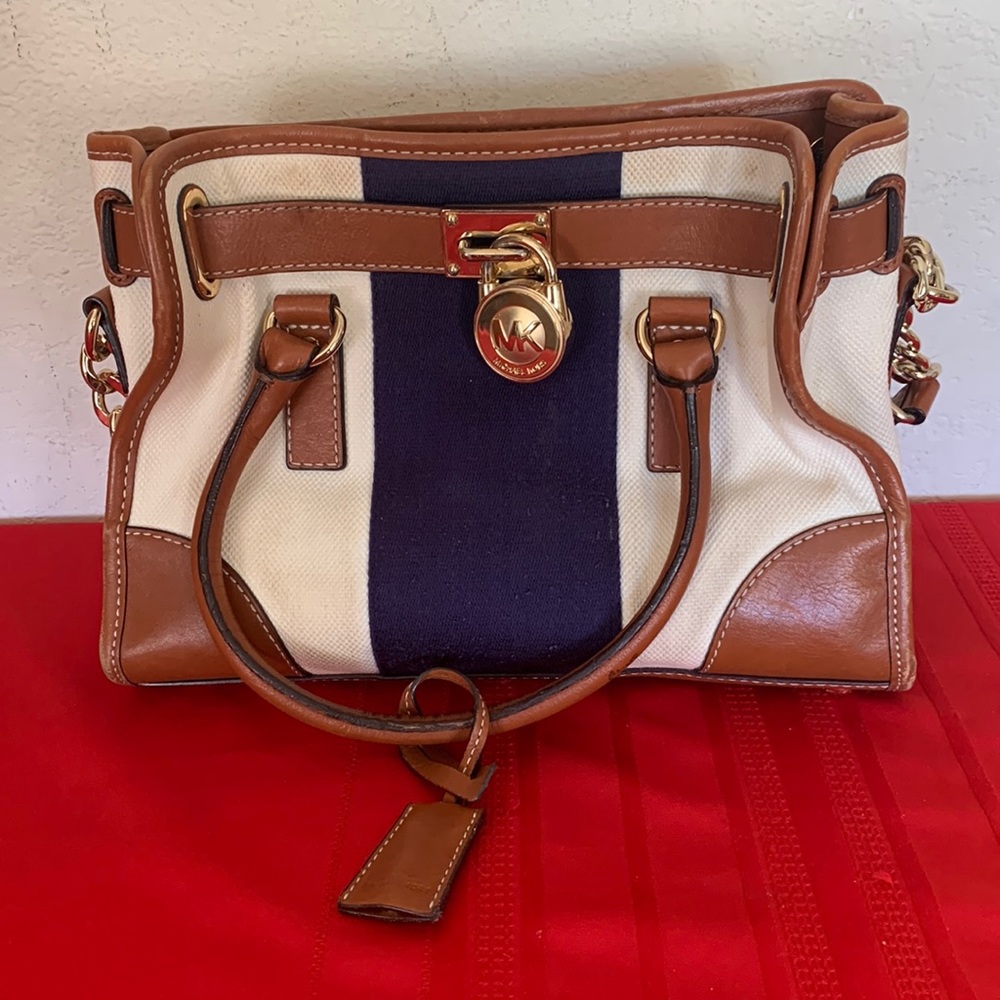 🛍️SOLD 🛍️MICHEAL KORS Purse